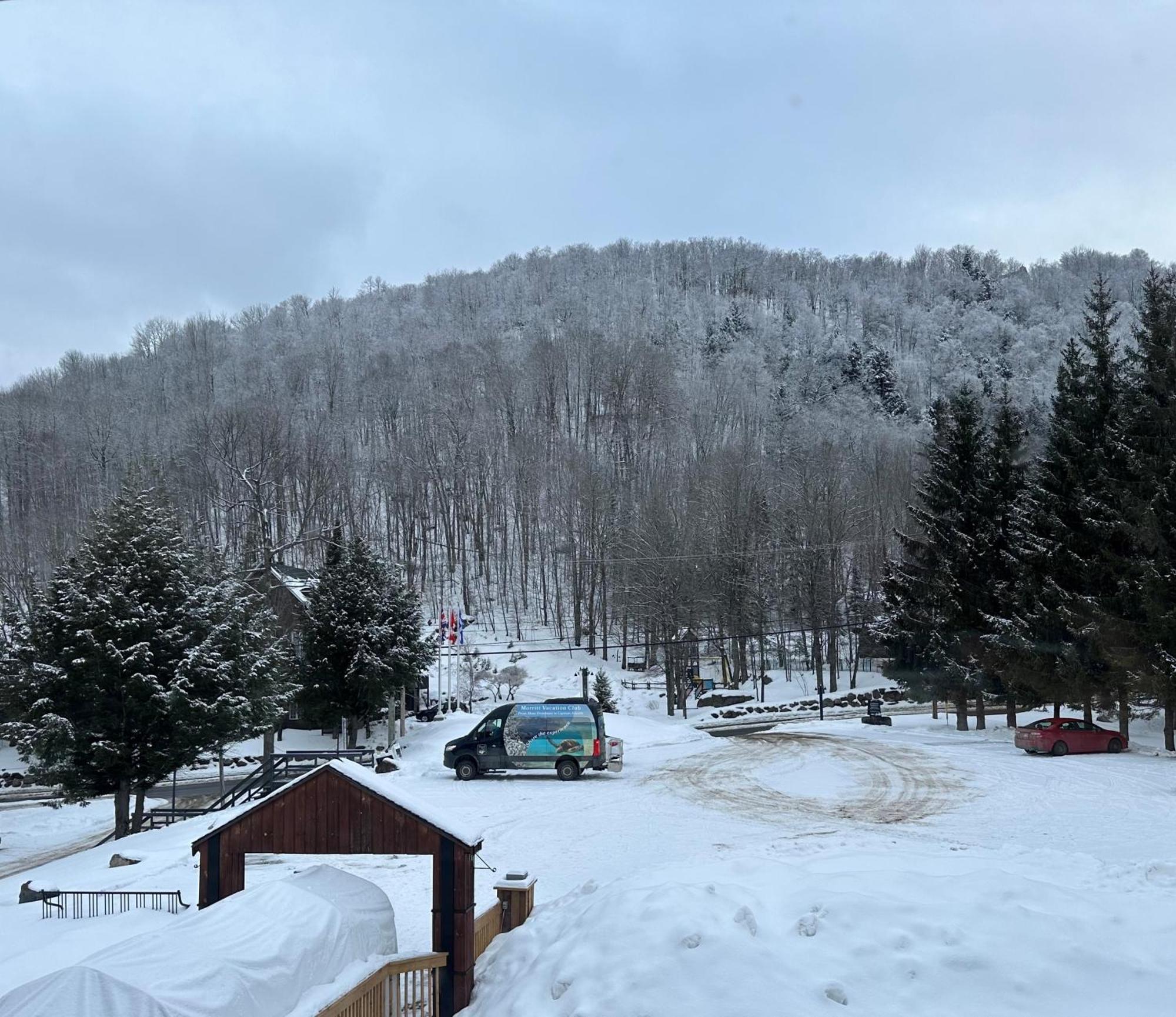 Auberge Morritt Mont-Tremblant Ruang foto